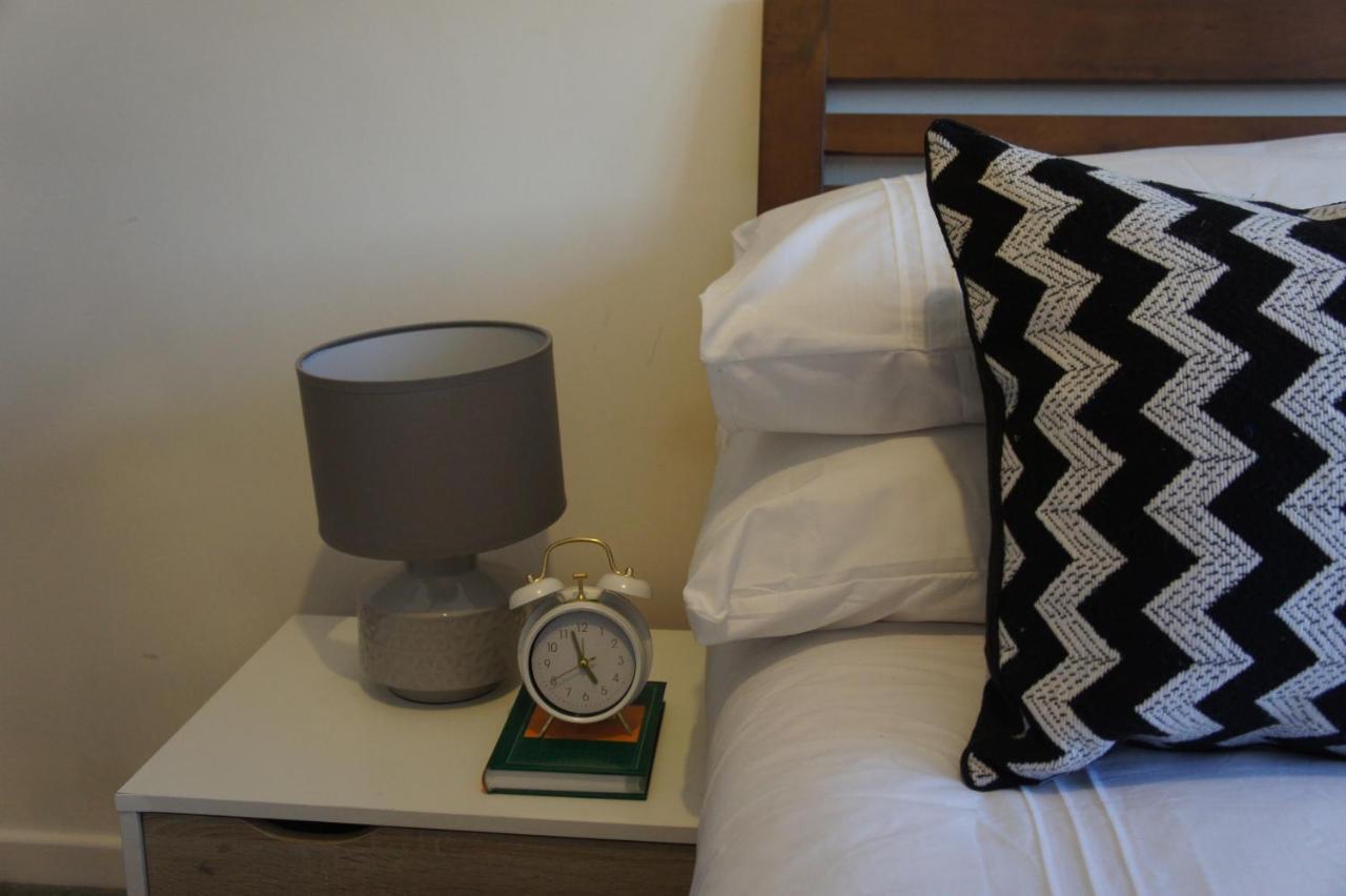 Urban Accommodations - The Thames อ็อกซ์ฟอร์ด ภายนอก รูปภาพ