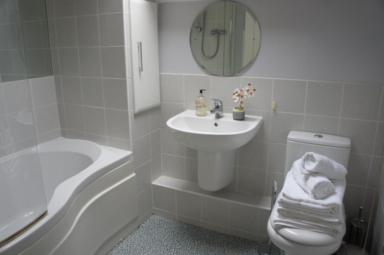 Urban Accommodations - The Thames อ็อกซ์ฟอร์ด ภายนอก รูปภาพ